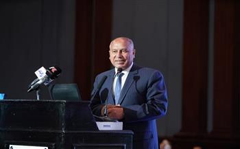 وزير النقل: مصر وضعت سياسة بحرية متكاملة لبناء استراتيجية الاقتصاد الأزرق الوطني