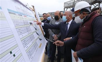 وزير النقل يتفقد أعمال إنشاء وتطوير كباري طريق «القاهرة/ الإسكندرية» الصحراوي