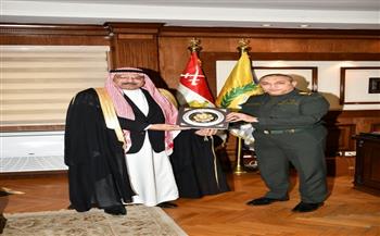 رئيس مجلس القبائل والعائلات المصرية يلتقي مدير أكاديمية ناصر العسكرية 