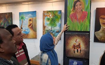 قصر ثقافة طنطا يحتفل بـ عيد الأم بمشاركة 15 فنانا تشكيليا  