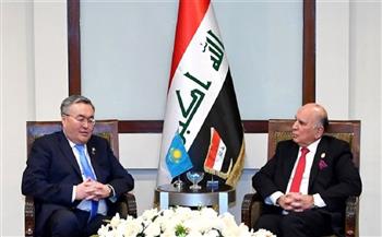 العراق وكازاخستان يبحثان إلغاء تأشيرات الدخول لحاملي الجوازات الدبلوماسية