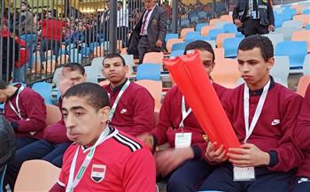 أبناء مصر من دور الرعاية يؤازرون المنتخب الوطني أمام السنغال من استاد القاهرة