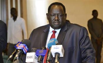 مستشار رئيس جنوب السودان يصل الخرطوم حاملا رسالة من سلفاكير للبرهان ودقلو