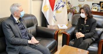خلال لقائه مايا مرسي..السفير الفرنسي يشيد بجهود مصر في مجال تمكين المرأة
