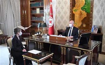 الرئيس التونسي يبحث مع رئيسة الحكومة نشاطها مع صندوق النقد الدولي