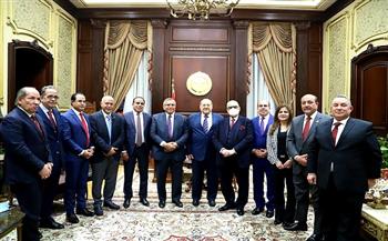 رئيس «الشيوخ» يستقبل عبد السند يمامة رئيس حزب الوفد