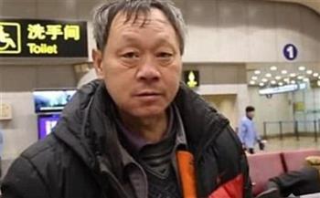 اتخنق من أسرته.. صيني يعيش في المطار 14 عامًا | اعرف قصته 