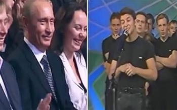 قبل سنوات من الحرب.. بوتين يسخر من تمثيل الرئيس الأوكراني (فيديو)