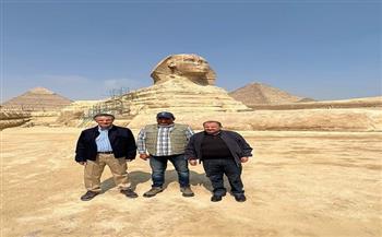 وزير السياحة الأردني والوفد المرافق له في زيارة لأهرامات الجيزة