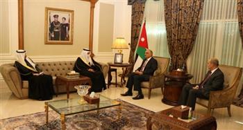 رئيس الوزراء الأردني يلتقي وزير النقل والخدمات اللوجستية السعودي