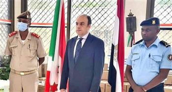 سفير مصر لدى بوروندي يسلم مساعدات طبية مقدمة من الوكالة المصرية من أجل التنمية