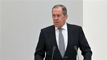 وزير الخارجية الروسي يتهم الغرب بالتفكير في "حرب نووية"
