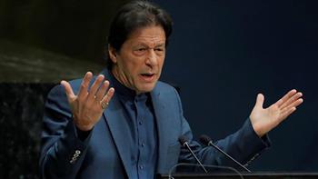 رئيس وزراء باكستان يتهم "دولة غربية" بالتخطيط للإطاحة به