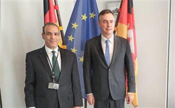سفير مصر ببروكسل يبحث مع البرلمان الأوروبي تطوير العلاقات المشتركة