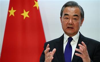 وزير الخارجية الصيني: بكين ترحب بالحوار بين روسيا وأوكرانيا