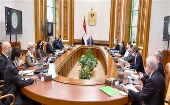 الرئيس السيسي يتابع أعمال اللجنة الوزارية العليا للإعداد لاستضافة مصر للقمة العالمية للمناخ