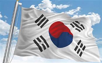 مرشحون من خارج الساحة السياسية يسعون للفوز في الانتخابات الرئاسية في كوريا الجنوبية 