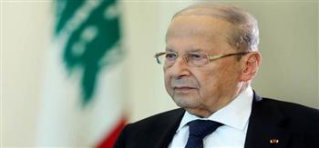 الرئيس اللبناني يوقع 12 قانونا أقرها مجلس النواب بينها تمديد مهلة رفع السرية المصرفية