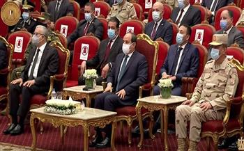 الرئيس السيسي يشهد فقرة للحديث عن تضحيات الشهداء