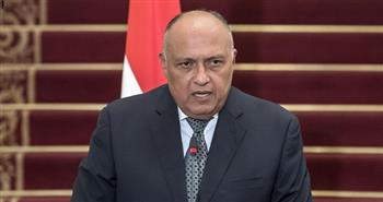وزير الخارجية يبحث مع نظيره السوداني تأكيد الدعم المصري