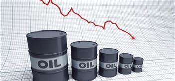 تراجع أسعار النفط 12%