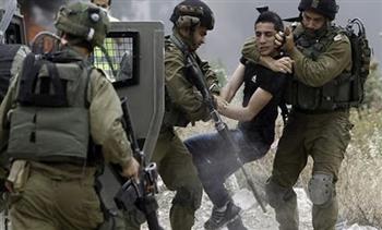 الاحتلال الاسرائيلي يعتقل ثلاثة أشقاء من اليامون