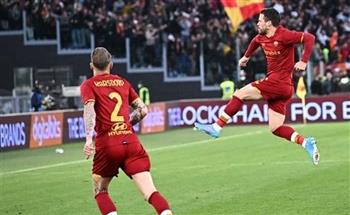 روما يفوز علي ساليرينيتانا بهدفين في الدوري الإيطالي
