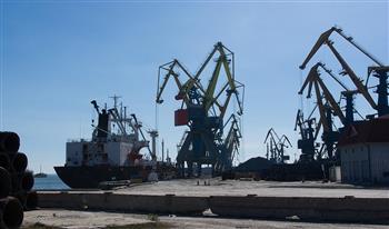 الدفاع الروسية: 77 سفينة أجنبية محاصرة في موانئ أوكرانيا