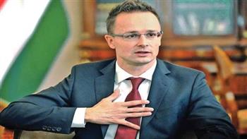 وزير خارجية المجر: سوف نواصل سداد قيمة الغاز الروسي باليورو