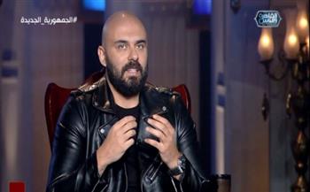 «انتهت بخناقة».. أحمد صلاح حسني يكشف رفض والده دخوله مجال التمثيل