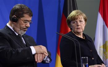 «الاختيار 3».. وثائقي لقاء المعزول مرسي مع مستشارة ألمانيا أنجيلا ميركل