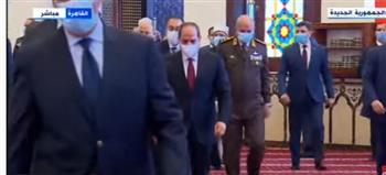 الرئيس السيسي يؤدي صلاة الجمعة من مسجد المشير طنطاوي «بث مباشر»