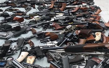 ضبط أسلحة نارية وكمية من المواد المخدرة بحوزة شخصين في أسوان