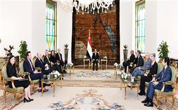 الرئيس السيسي: مصر تولي اهتماما بالتواصل الدائم مع قيادات الكونجرس الأمريكي