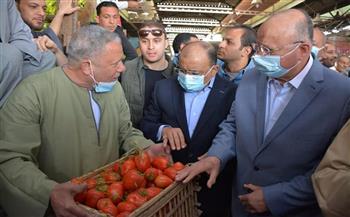 انخفاض أسعار  الخضروات والفاكهة من 30؜ إلى 50% بـ سوق العبور ؜ 