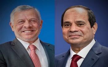 بسام راضي: الرئيس وعاهل الأردن يبحثان هاتفيا العلاقات الثنائية والقضايا الإقليمية والدولية