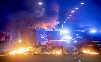 إصابة العشرات في السويد خلال احتجاجات ضد حركة يمينية مناهضة للإسلام