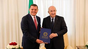 الرئيس الجزائرى يستقبل رئيس حكومة الوحدة الوطنية الليبية