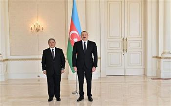 السفير المصري في باكو يقدم أوراق اعتماده لـ رئيس أذربيجان