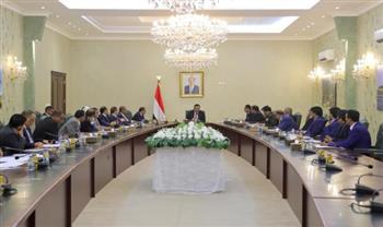 مجلس القيادة الرئاسي اليمني يعقد أول اجتماع مع هيئة التشاور والمصالحة