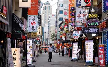 كوريا الجنوبية تسمح بتناول الطعام والشراب في الأماكن العامة بدءا من الاثنين المقبل