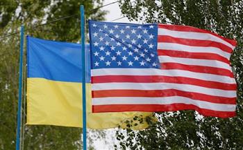 أوكرانيا وأمريكا تناقشان العقوبات المفروضة على موسكو.. وكييف تُحيد 130 روسيًا