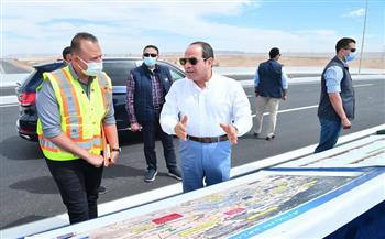 تفقد الرئيس السيسي أعمال التطوير على امتداد طريق "القاهرة ـ السويس" يتصدر اهتمامات صحف القاهرة