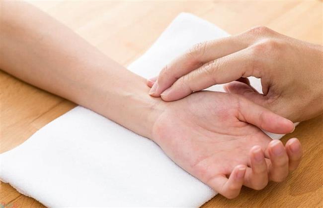 أماكن قياس ضربات القلب .. والمعدل الطبيعي للدقات حسب العمر