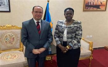 سفير مصر في جوبا يلتقي رئيسة البرلمان الانتقالي الجنوب سوداني