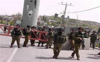 الاحتلال الإسرائيلي ينصب حاجزا عسكريا على مدخل بلدة الخضر
