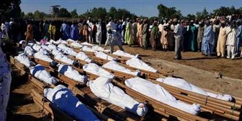 دفن ضحايا انفجار مصفاة غير قانونية في نيجيريا في مقابر جماعية