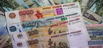 روسيا تقرر مراكمة الأموال بالروبل في صندوقها السيادي