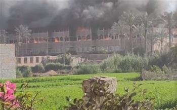  حريق هائل بمصنع غزل ونسيج في كرداسة (صور)