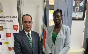 السفير المصري في جوبا يلتقي وزيرة الصحة بجنوب السودان